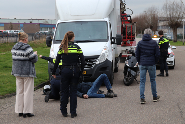 Man raakt gewond na val van scooter aan de Zanddonkweg Waalwijk