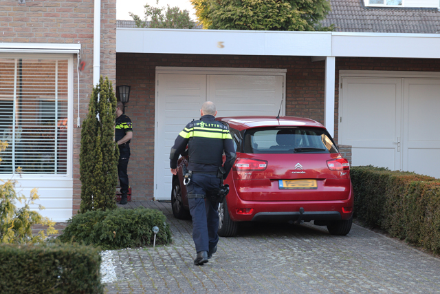 Vrouw zwaargewond in woning aan de Luxemburgstraat Waalwijk