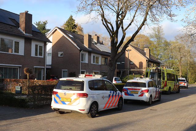 Vrouw zwaargewond in woning aan de Luxemburgstraat Waalwijk