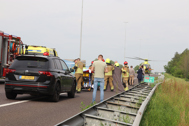 Voetganger aangereden op snelweg A59 Waalwijk
