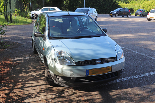 Aanrijding aan de Bachlaan Waalwijk