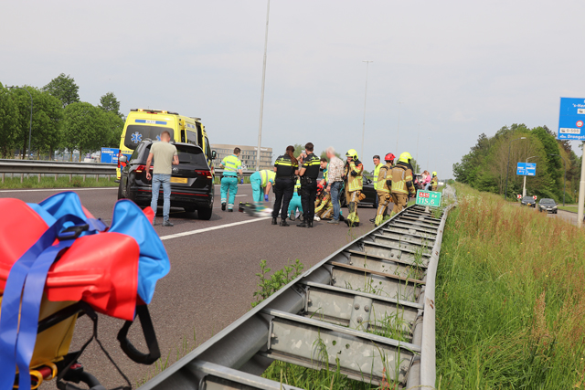Voetganger aangereden op snelweg A59 Waalwijk