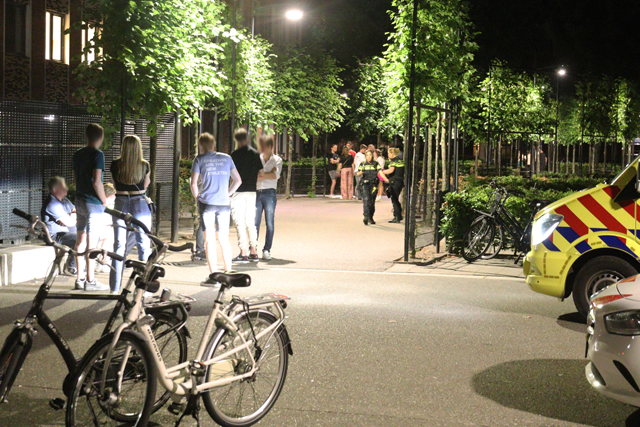 Drie gewonden bij steekpartij achter het Dr. Mollercollege Waalwijk