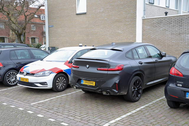 Gestolen BMW G4X terug gevonden aan de Prof. Buysstraat Waalwijk