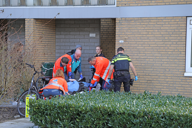 Vrouw valt van trap en raakt gewond aan de Ir Lelystraat Waalwijk