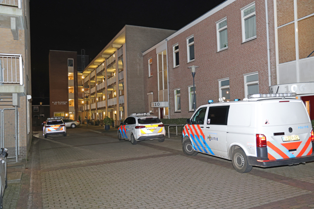 UPDATE: Man dringt woning binnen via ladder aan de Anna van Burenstraat Waalwijk