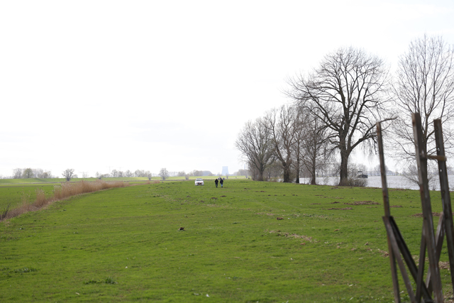 Politie vindt lichaam in Bergsche Maas Waalwijk