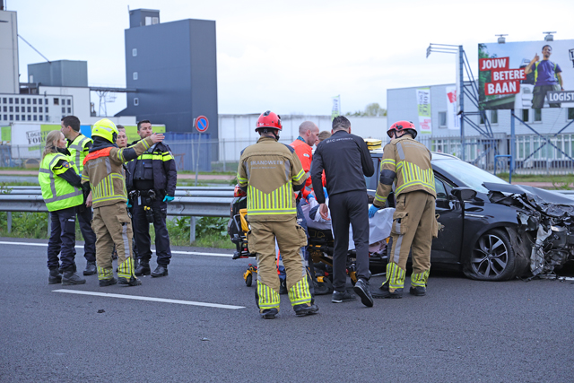 Flink ongeval op de A59 (Maasroute) Waalwijk