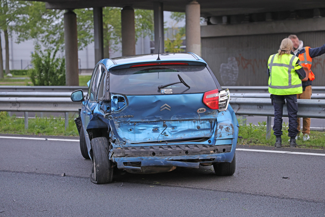 Flink ongeval op de A59 (Maasroute) Waalwijk