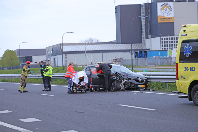 Flink ongeval op de A59 (Maasroute) Waalwijk
