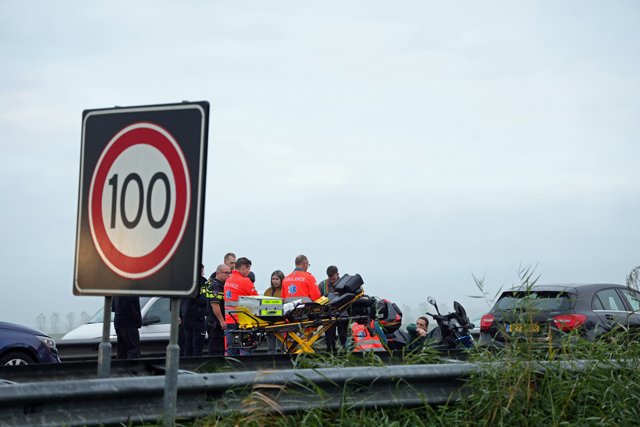 Motorrijder raakt gewond op de A59 (Maasroute) Waalwijk