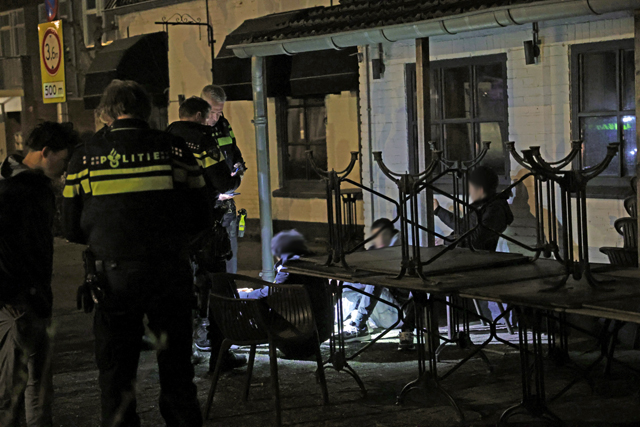 Vijf jongeren aangehouden door politie bij inbraak Bistro Montmartre aan het Hoogeinde Waalwijk