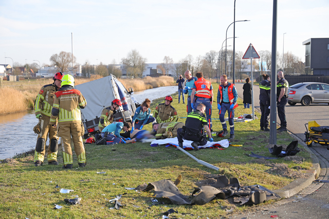 Ernstig ongeval op kruising aan de Weteringweg Waalwijk