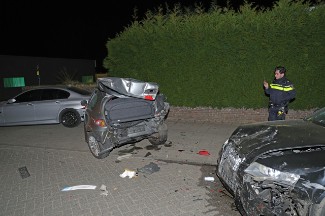 Ravage na ongeval aan de Laageindse Stoep Waalwijk
