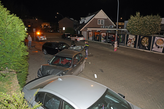 Ravage na ongeval aan de Laageindse Stoep Waalwijk