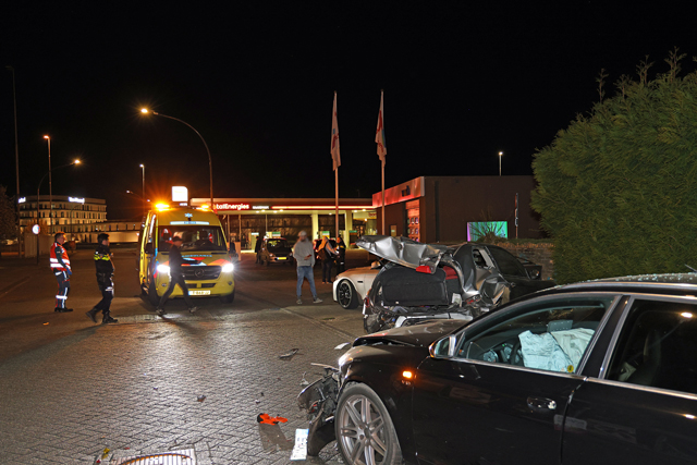 Ravage na ongeval aan de Laageindse Stoep Waalwijk