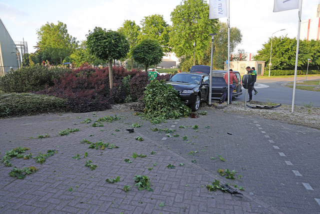 Ravage op kruising aan de Sluisweg Waalwijk