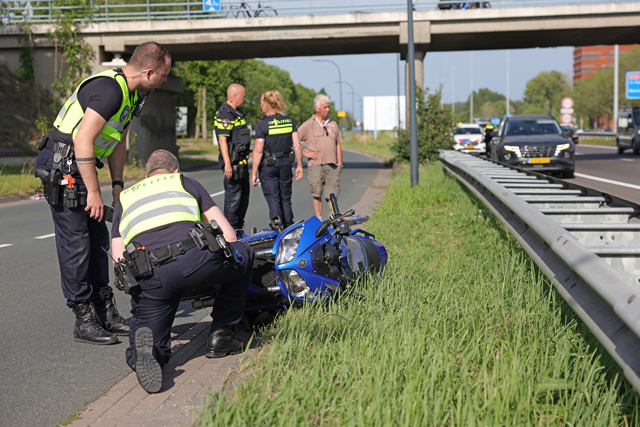 Zwaargewonde motorrijder na ernstig ongeval op Altenaweg Waalwijk