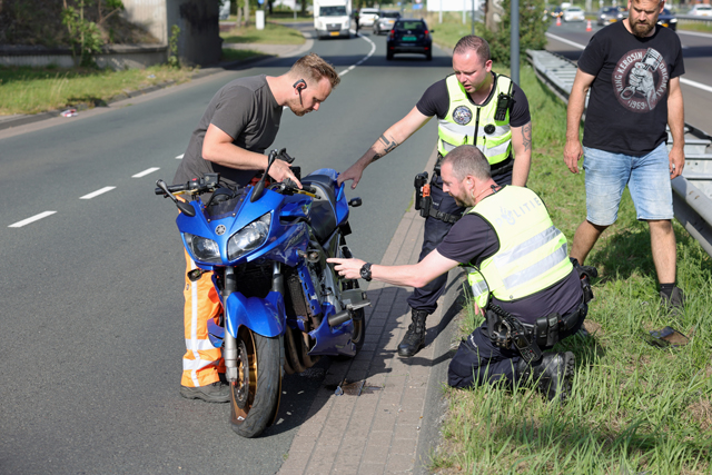 Zwaargewonde motorrijder na ernstig ongeval op Altenaweg Waalwijk
