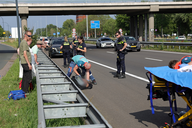 Zwaargewonde motorrijder na ernstig ongeval op Altenaweg Waalwijk