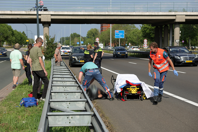 Zwaargewonde motorrijder na ernstig ongeval op Altenaweg Waalwijk