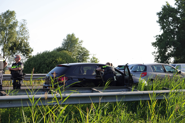 Kop-staartbotsing op A59 bij Waalwijk veroorzaakt flinke file