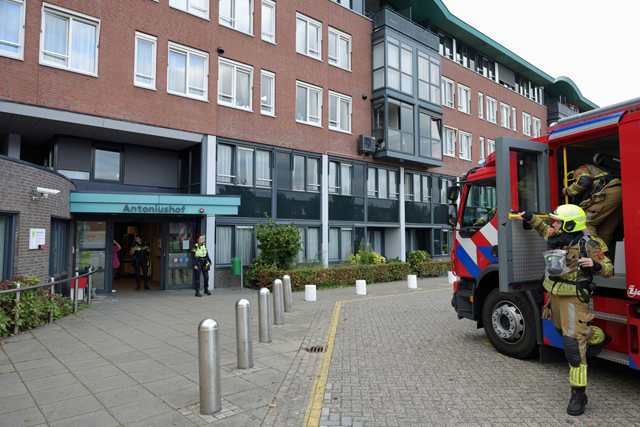 Kleine brand in magnetron bij Antoniushof Waalwijk zorgt voor rookontwikkeling