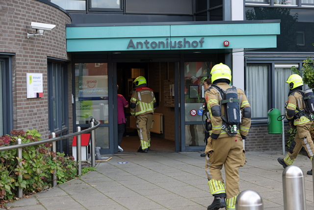 Kleine brand in magnetron bij Antoniushof Waalwijk zorgt voor rookontwikkeling