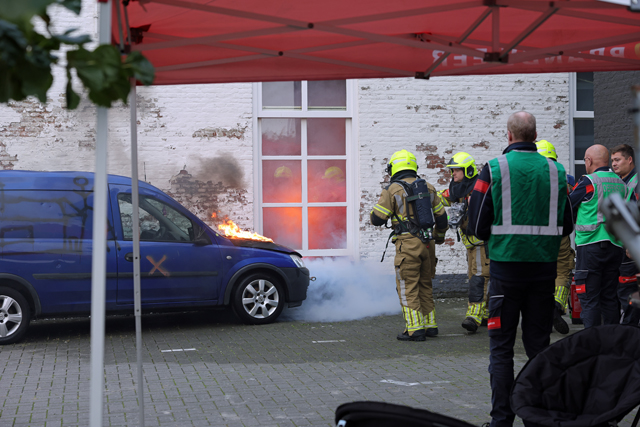 Brandweer Waalwijk organiseert realistische vaardigheidsdag: ‘Alles moet kloppen alsof het echt is’