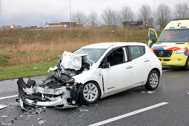 Ravage op A59 bij Waalwijk na ernstig ongeval