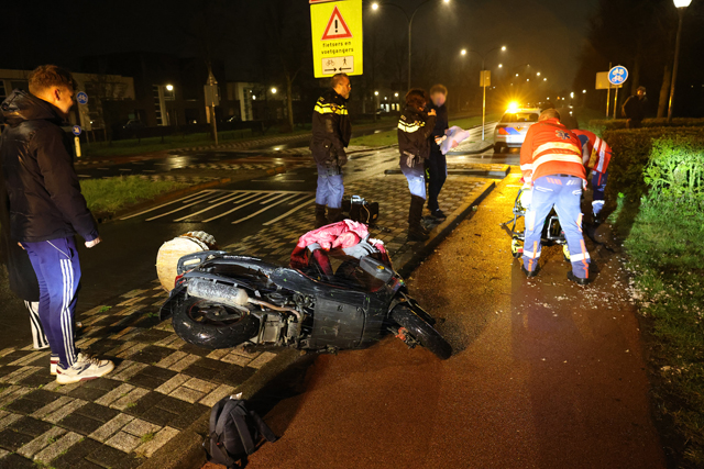 Scooterrijder gewond na harde val op Noorder Allee