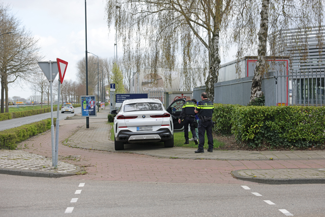 Politie met meerdere eenheden ter plaatse na verkeersruzie op Taxandriaweg